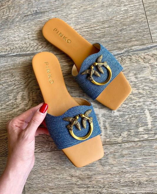 Pinko slipper